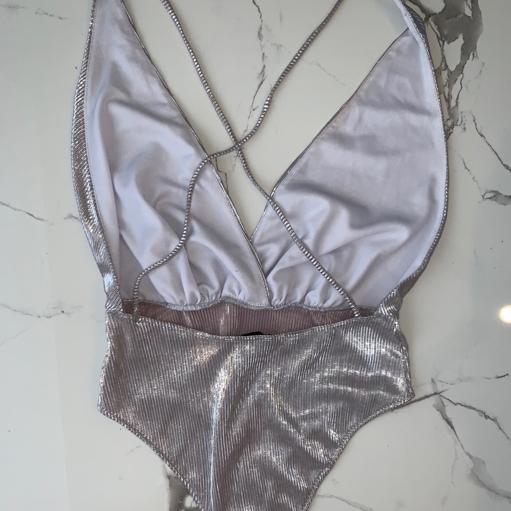 Body suit - Picture 2 of 3